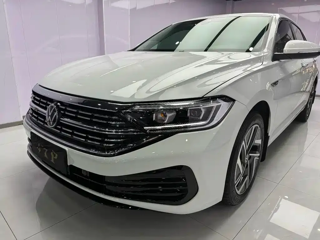 Volkswagen Sagitar 2022 из CN, фото 1
