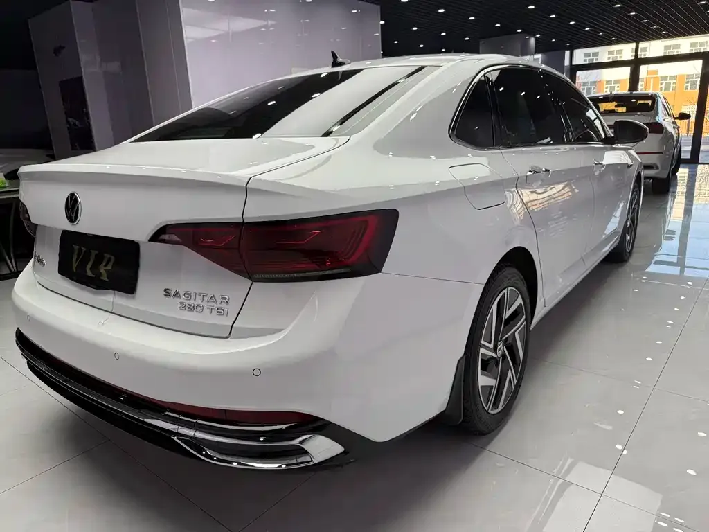 Volkswagen Sagitar 2022 из CN, фото 5