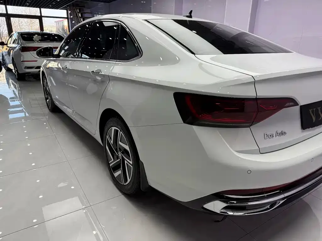 Volkswagen Sagitar 2022 из CN, фото 8