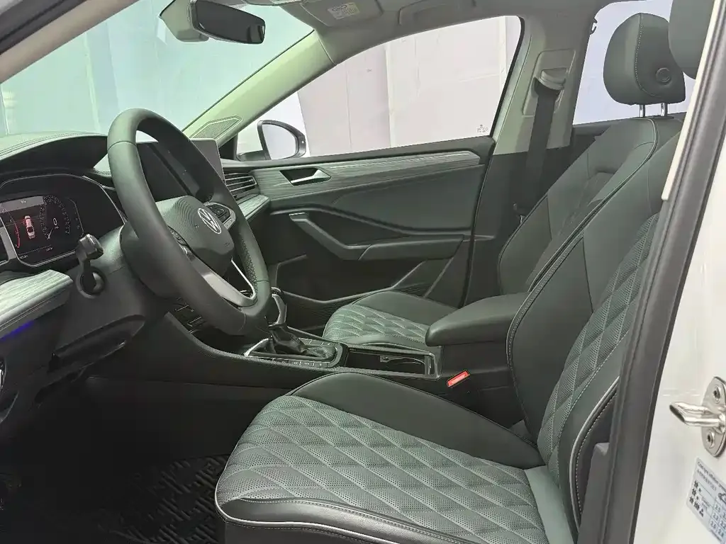 Volkswagen Sagitar 2022 из CN, фото 4