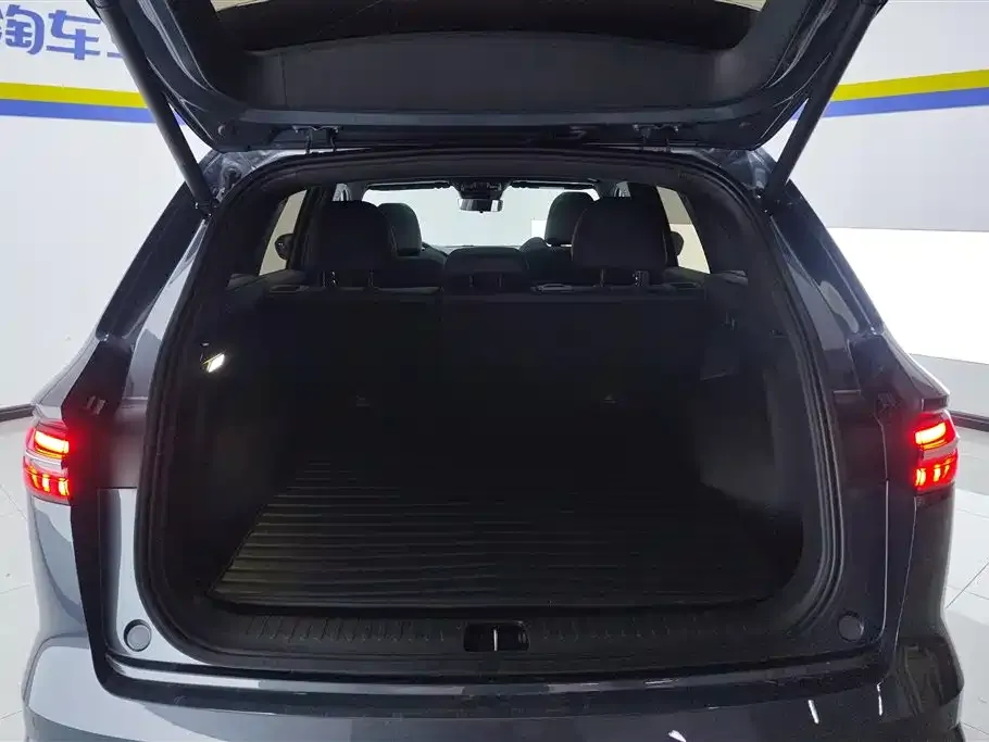 Geely Xingyue L 2025 из CN, фото 4