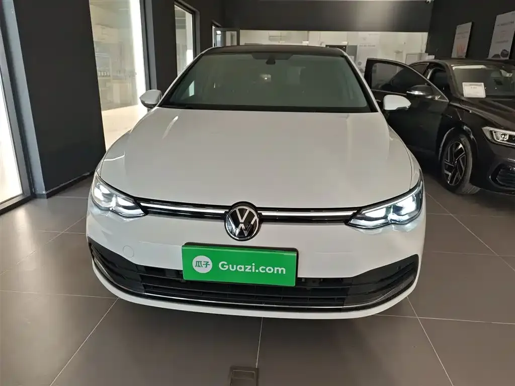 Volkswagen Golf 2022 из CN, фото 10