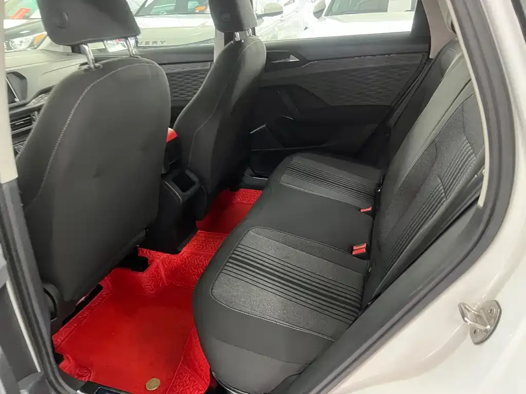 Volkswagen Tharu 2021 из CN, фото 5