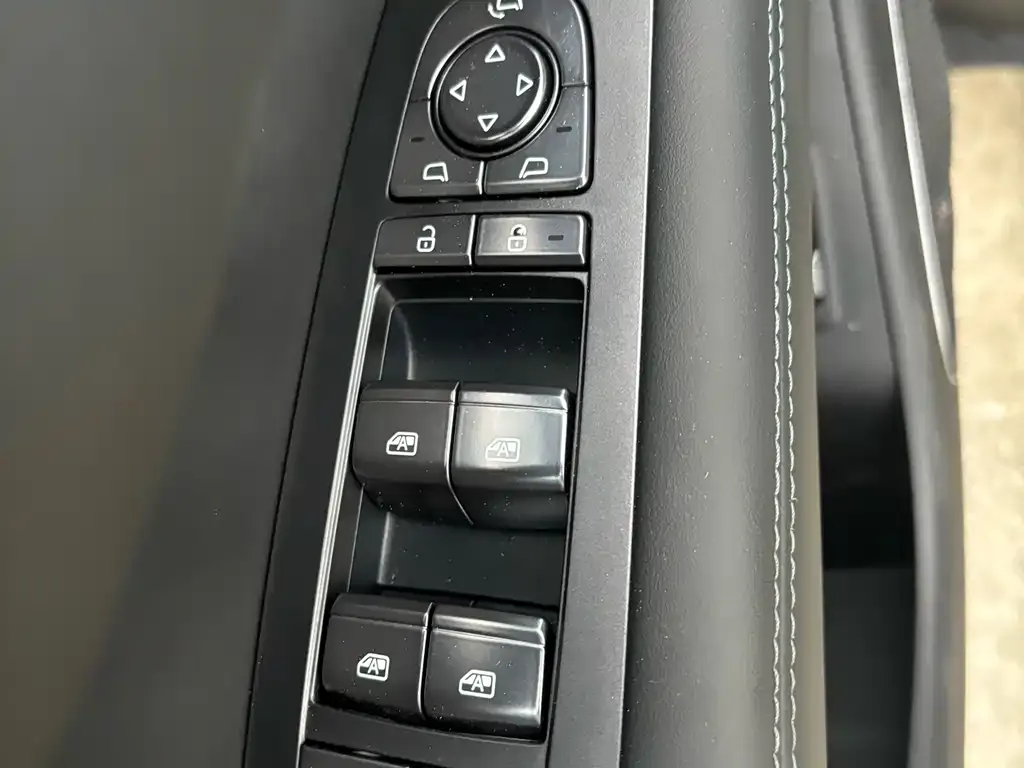 BYD Seal 07 EV — фото 2