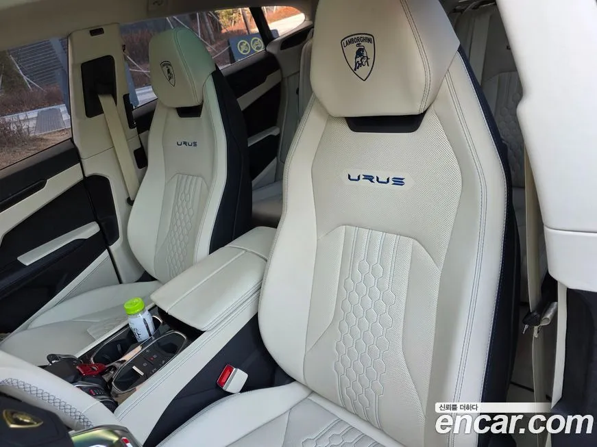 Lamborghini Urus 2023 из KR, фото 4