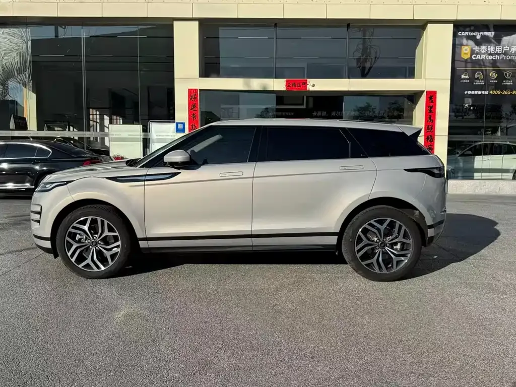 Land Rover Evoque 2023 из CN, фото 8