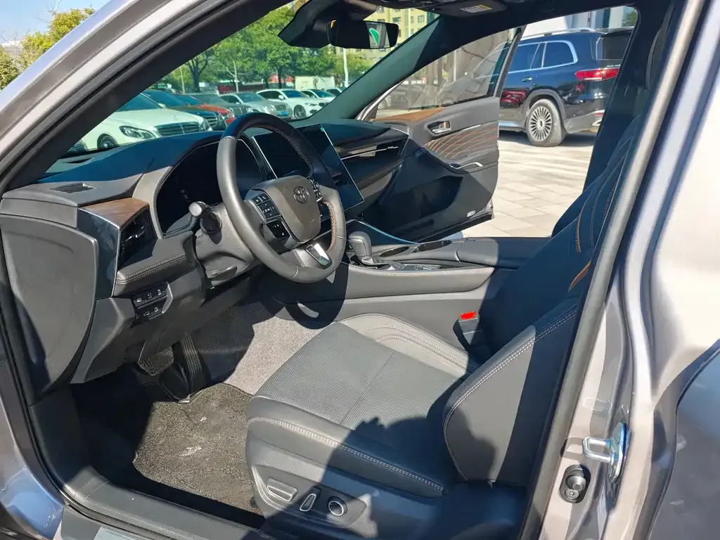 Toyota Avalon 2025 из CN, фото 8