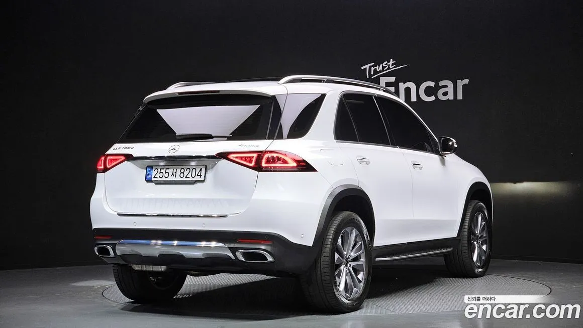 Mercedes-Benz GLE-Class — фото 3