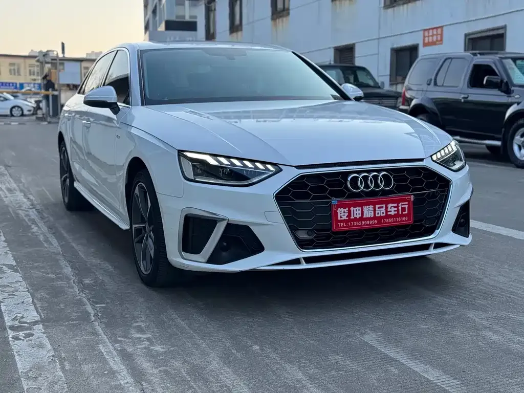 Audi A4L 2021 из CN, фото 8