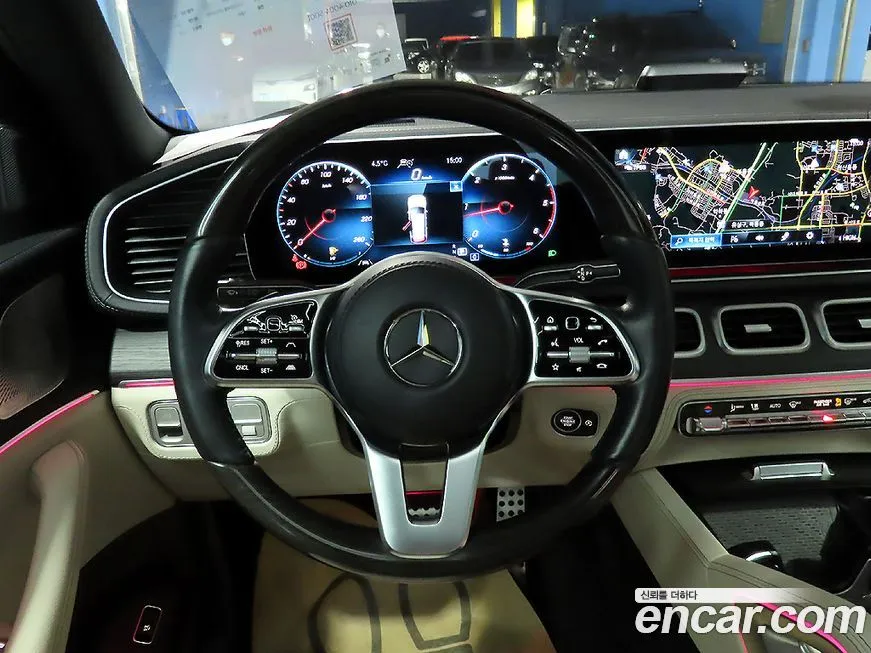Mercedes-Benz GLS-Class — фото 10