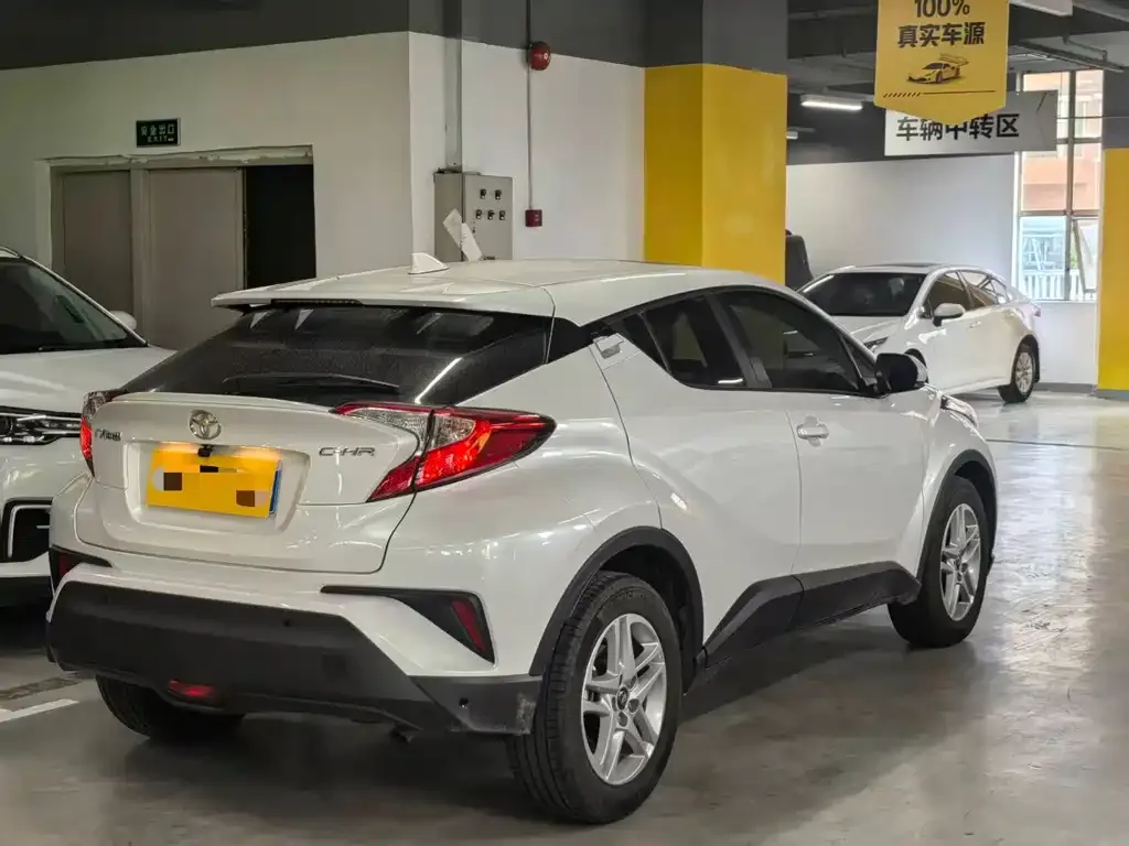 Toyota C-HR 2022 из CN, фото 4