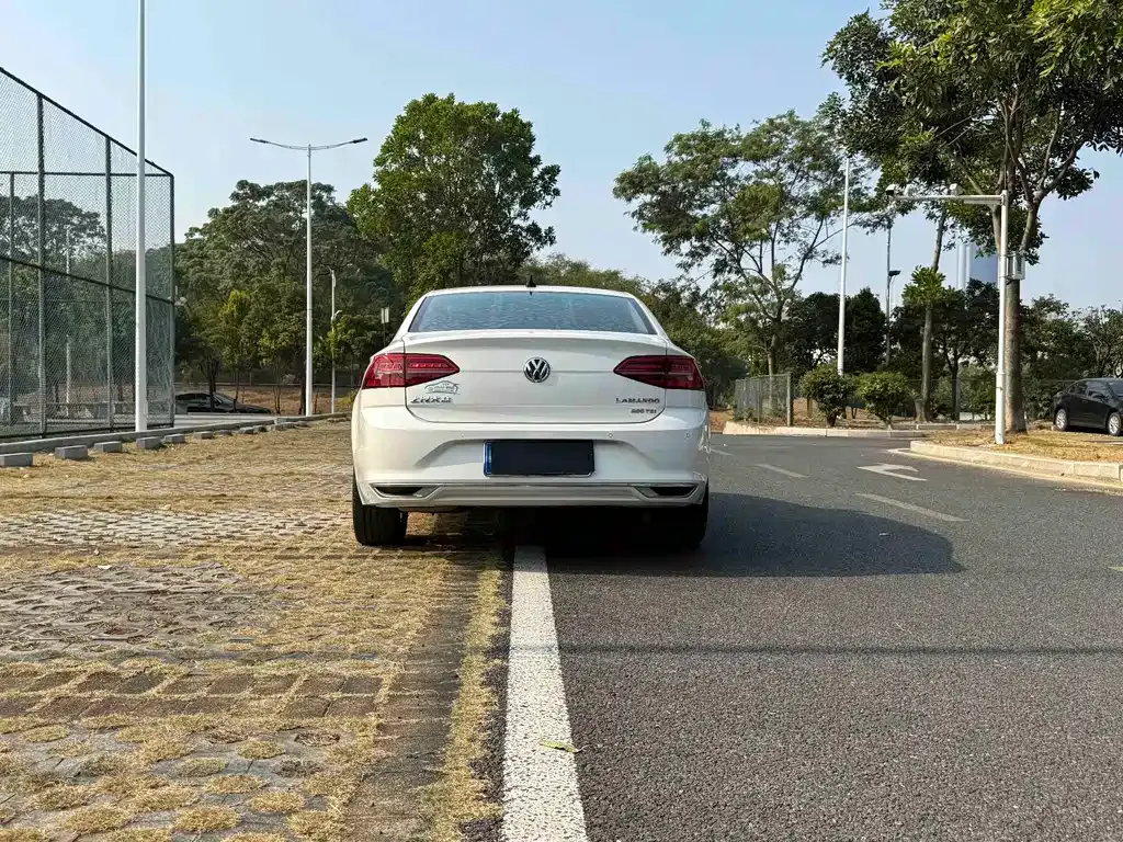 Volkswagen Lamando 2022 из CN, фото 9
