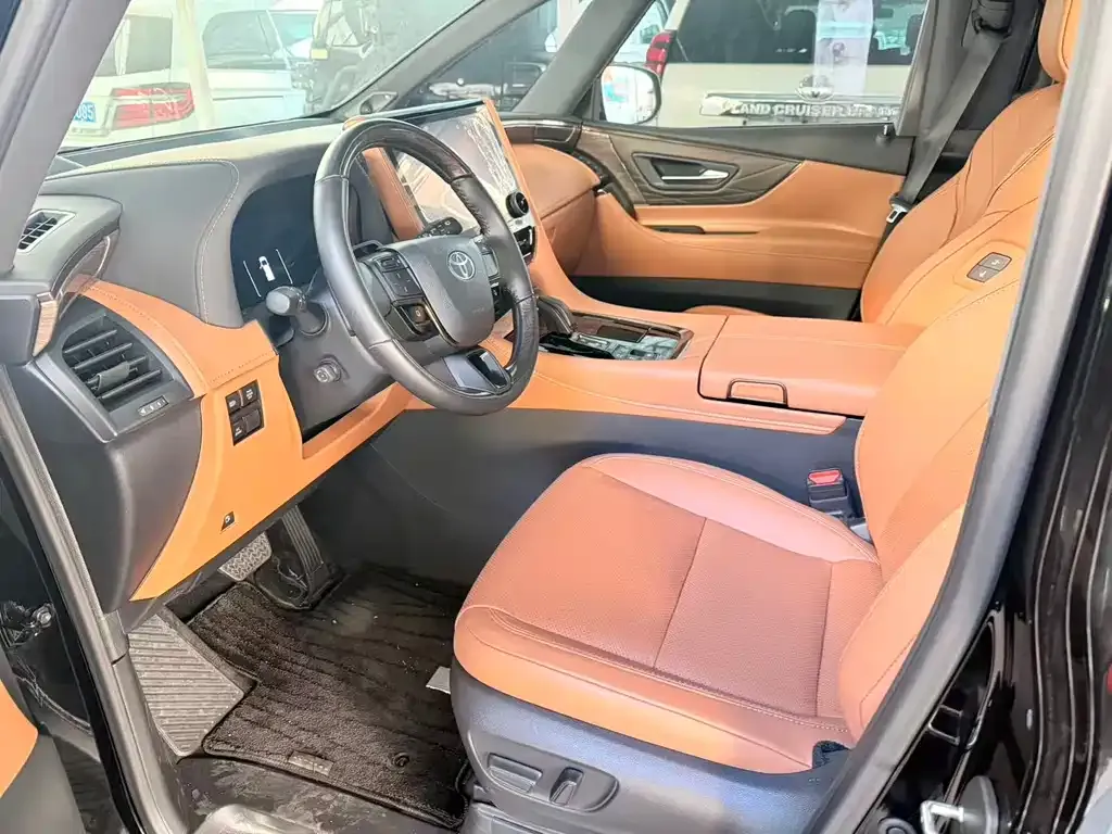 Toyota Alphard 2024 из CN, фото 3