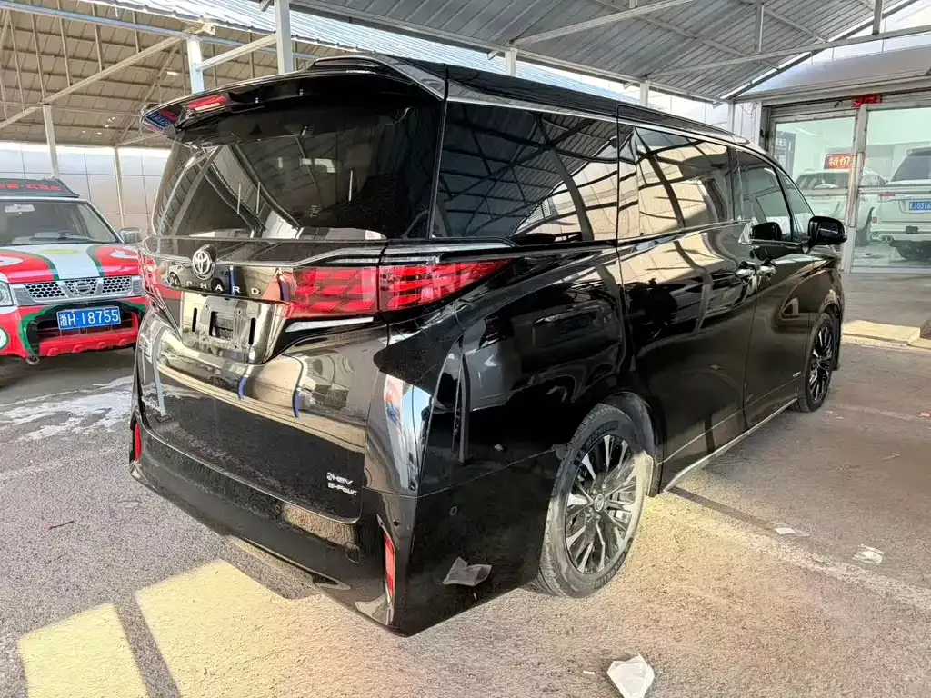 Toyota Alphard 2024 из CN, фото 4