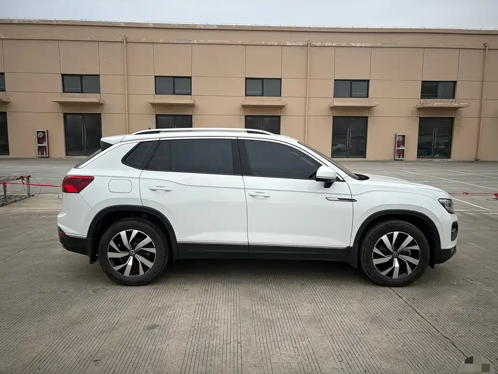 Volkswagen Tayron 2022 из CN, фото 4