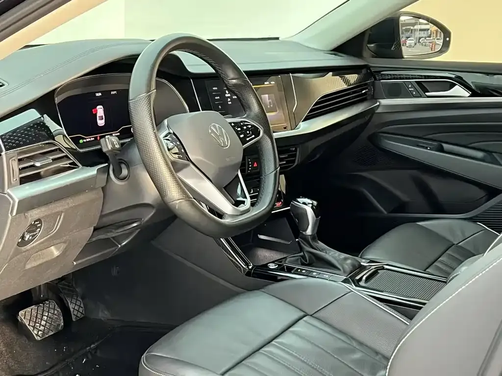Volkswagen Passat 2022 из CN, фото 9