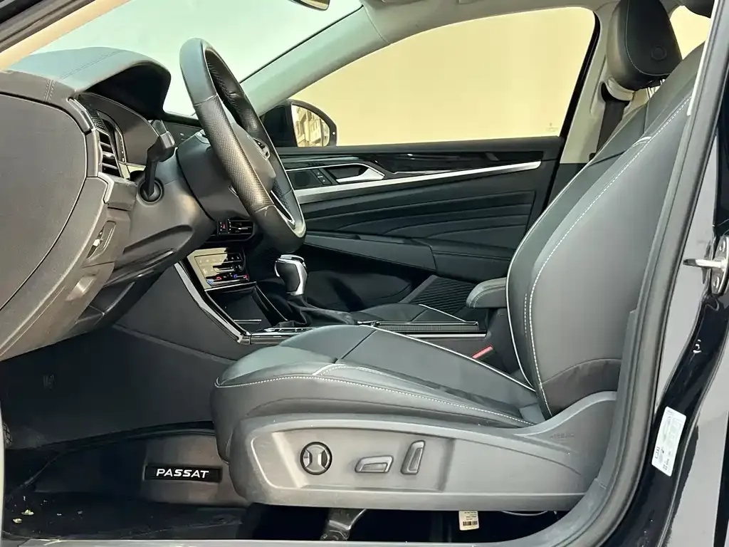 Volkswagen Passat 2022 из CN, фото 6