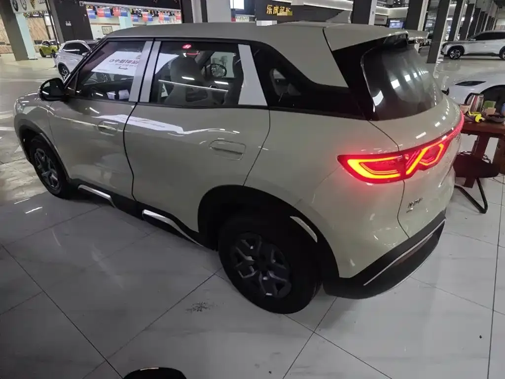 BYD Yuan UP 2025 из CN, фото 10