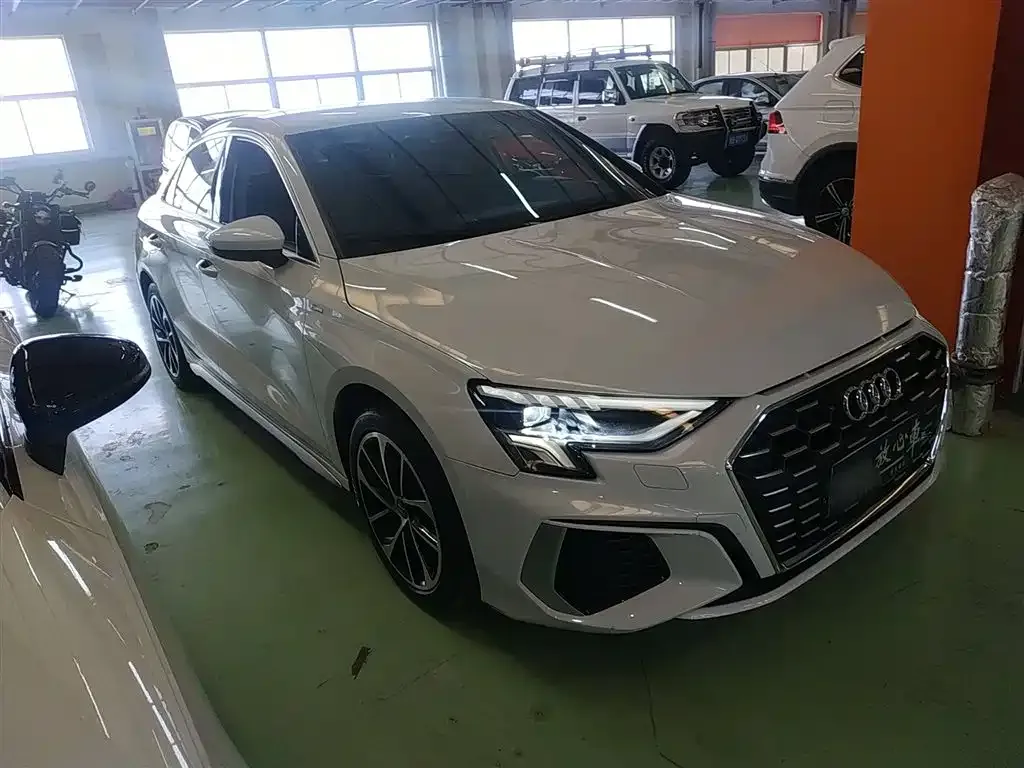 Audi A3 2021 из CN, фото 10