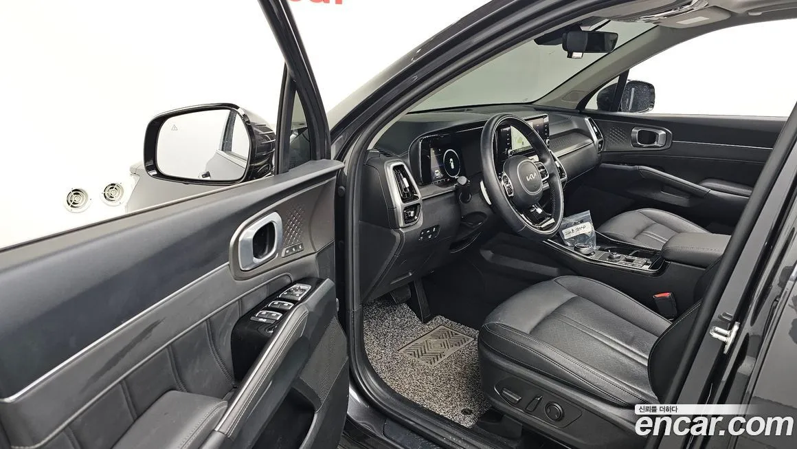 Kia Sorento — фото 5