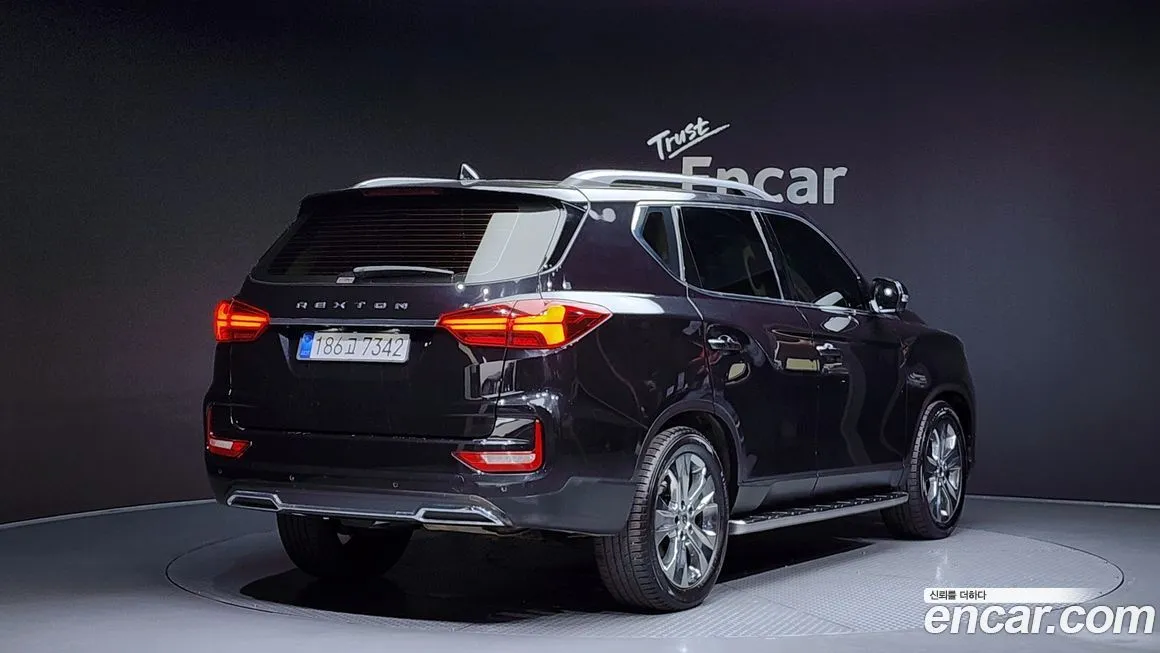 KG Mobility (Ssangyong) Rexton — фото 4