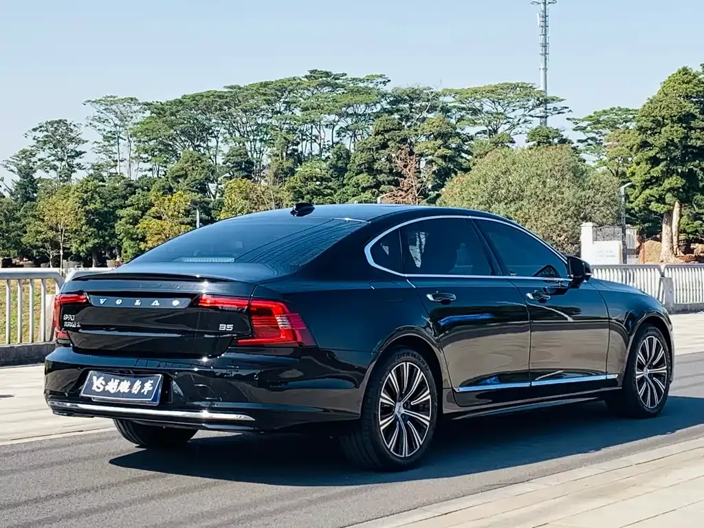 Volvo S90 2021 из CN, фото 9