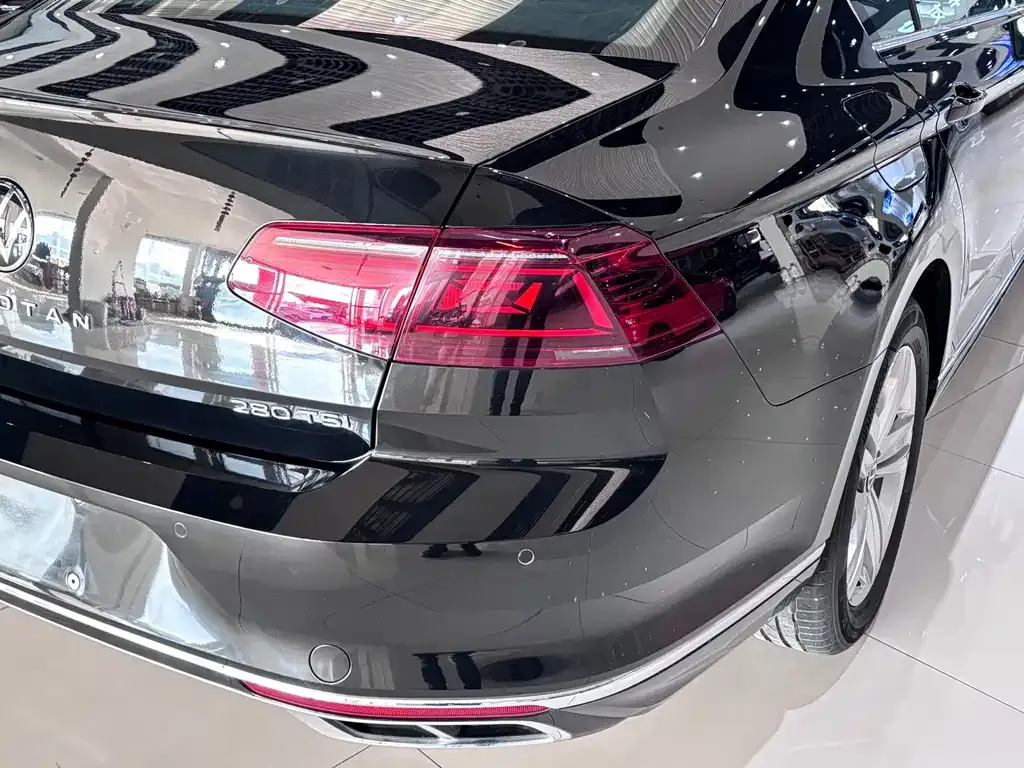 Volkswagen Magotan 2025 из CN, фото 9