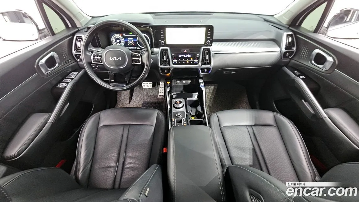 Kia Sorento — фото 7