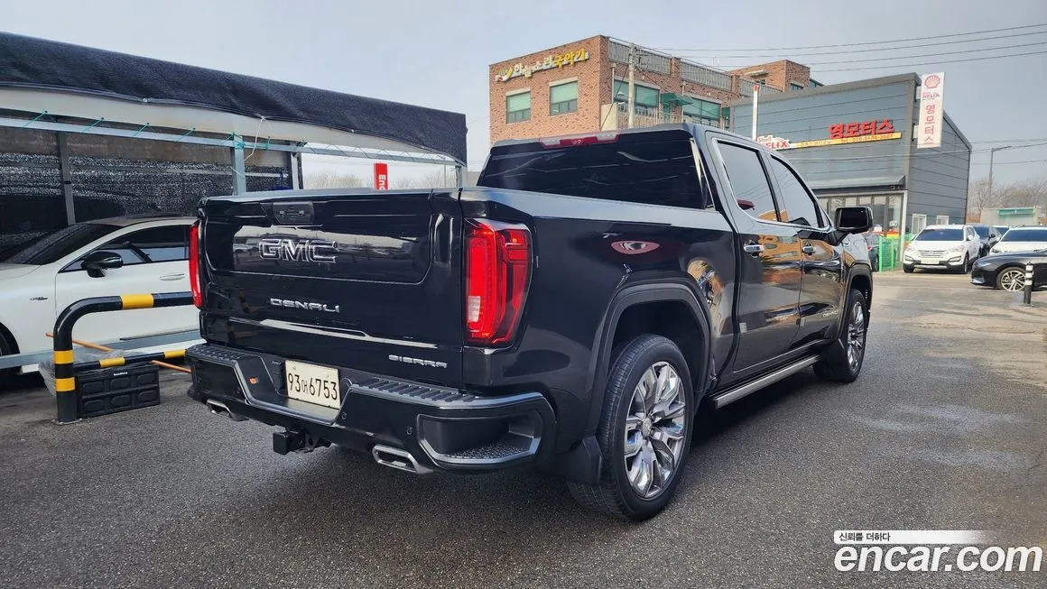 GMC Sierra 2023 из KR, фото 10