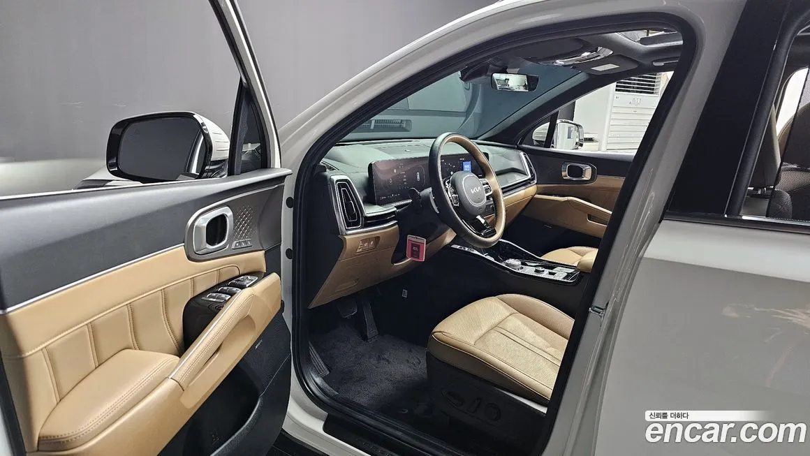 Kia Sorento — фото 10