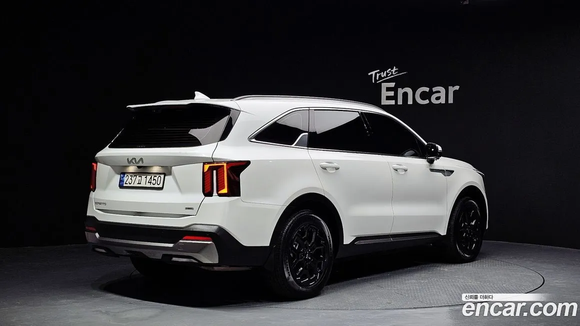 Kia Sorento — фото 2
