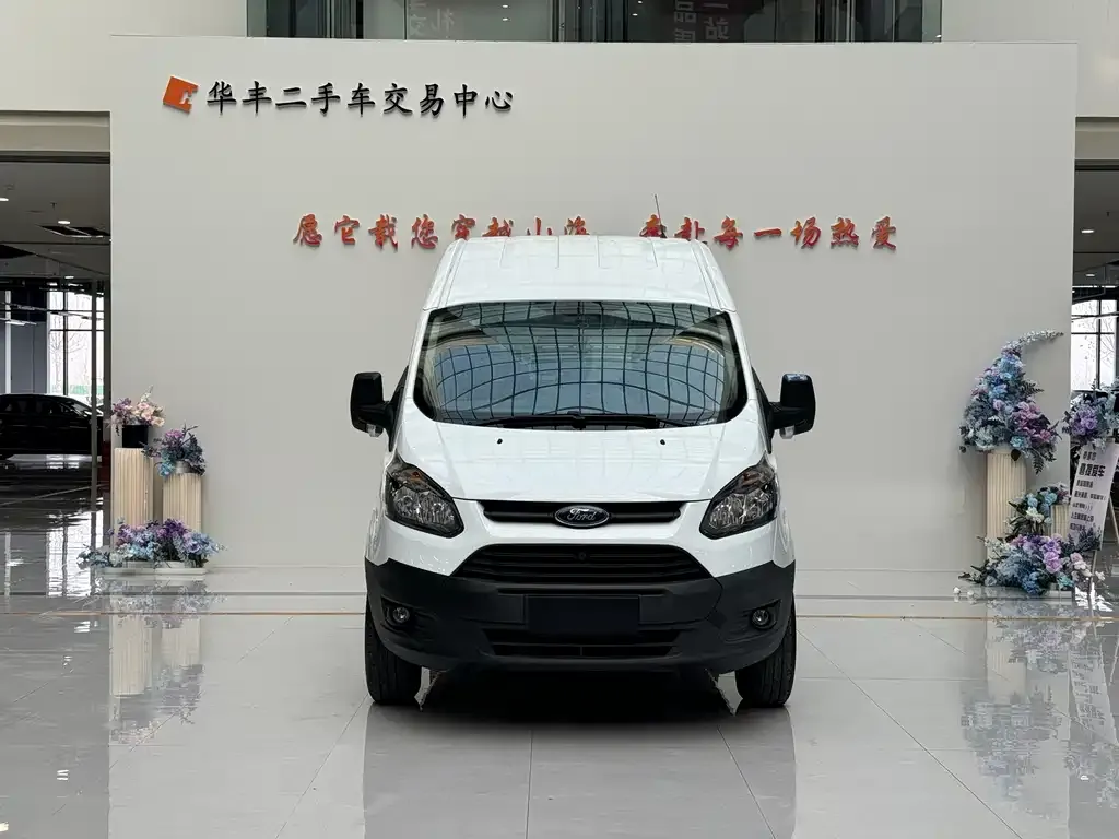 Ford Transit 2022 из CN, фото 2