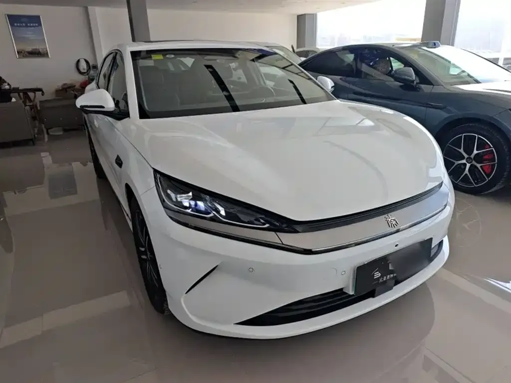 BYD Qin L 2025 из CN, фото 5