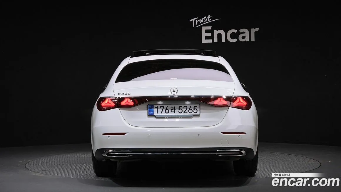 Mercedes-Benz E-Class 2025 из KR, фото 4