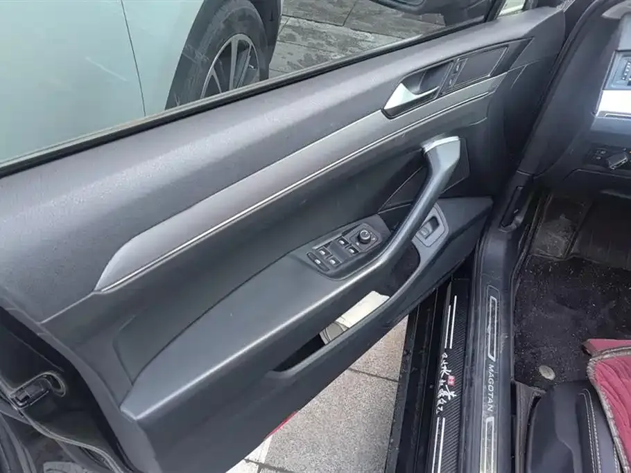 Volkswagen Magotan 2022 из CN, фото 4