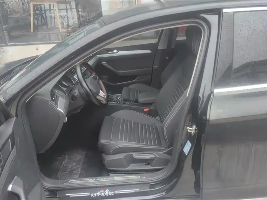 Volkswagen Magotan 2022 из CN, фото 9
