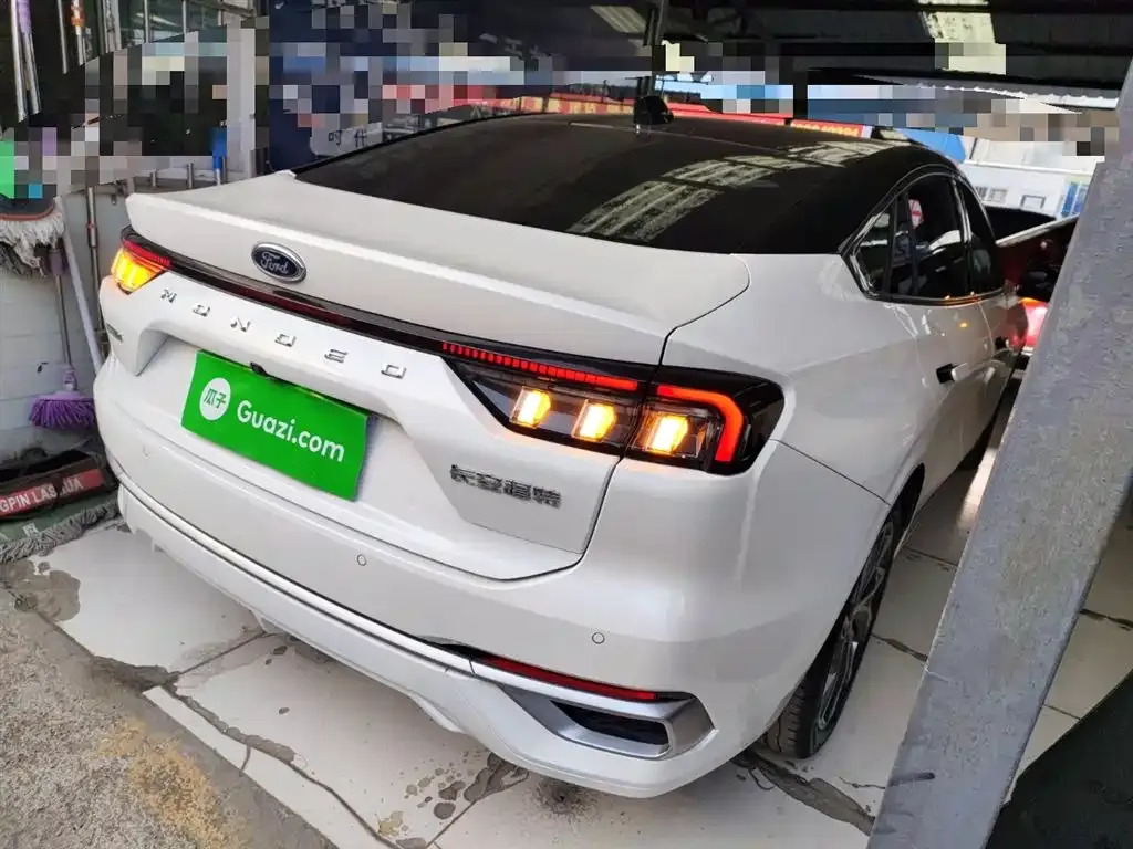 Ford Mondeo 2023 из CN, фото 7
