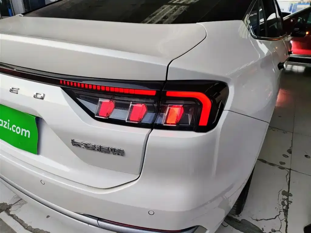 Ford Mondeo 2023 из CN, фото 8