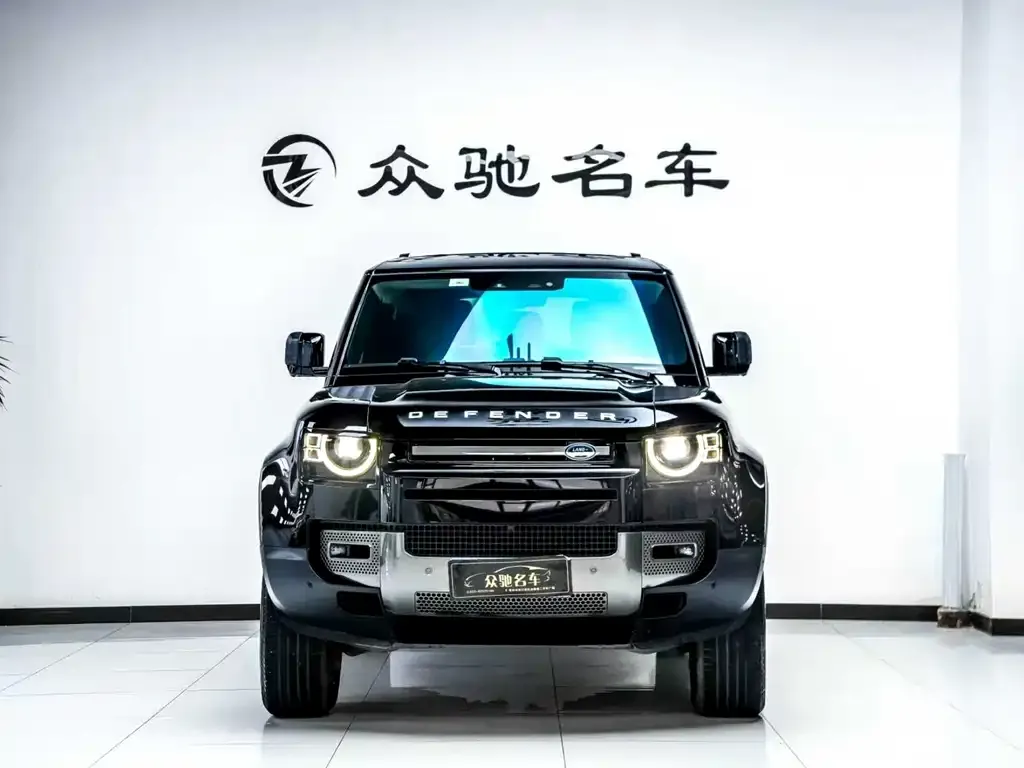 Land Rover Defender — фото 7