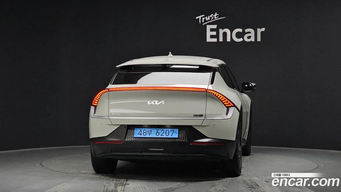 Kia EV6 — фото 2