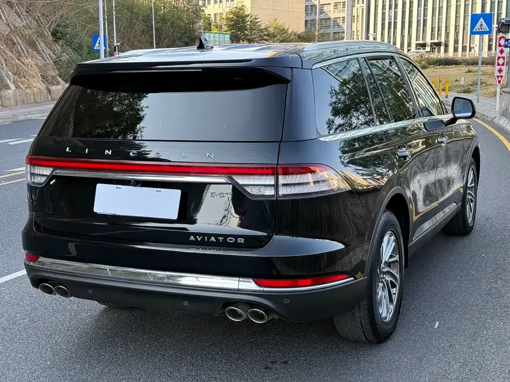 Lincoln Aviator 2021 из CN, фото 4