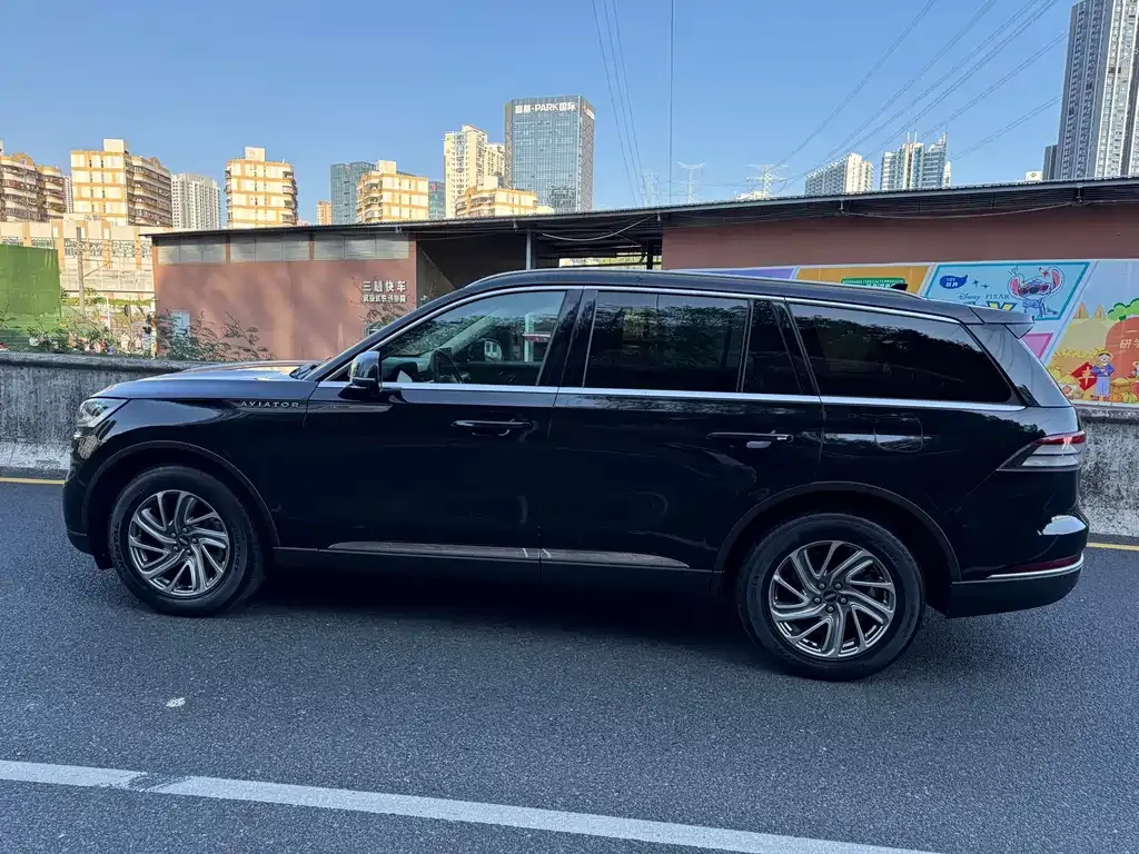 Lincoln Aviator 2021 из CN, фото 6