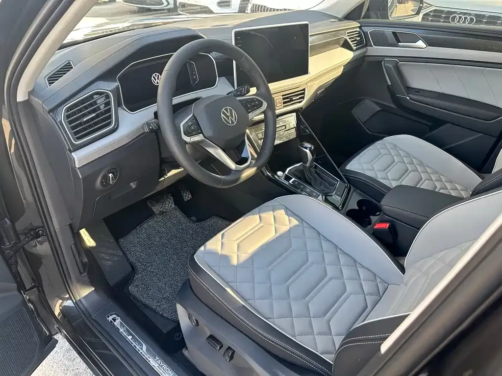 Volkswagen Tayron 2023 из CN, фото 8