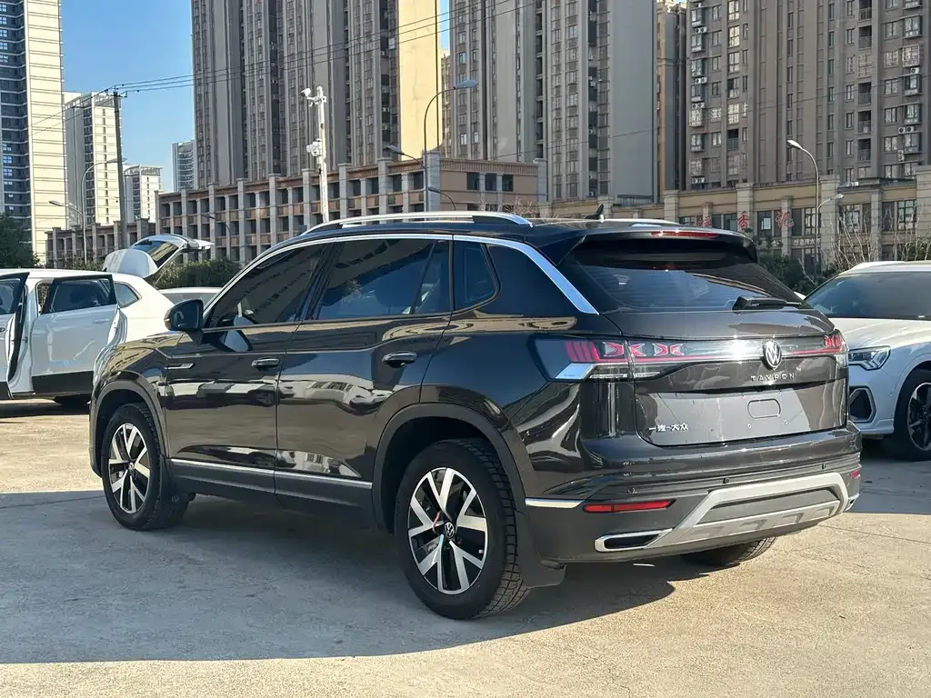 Volkswagen Tayron 2023 из CN, фото 6