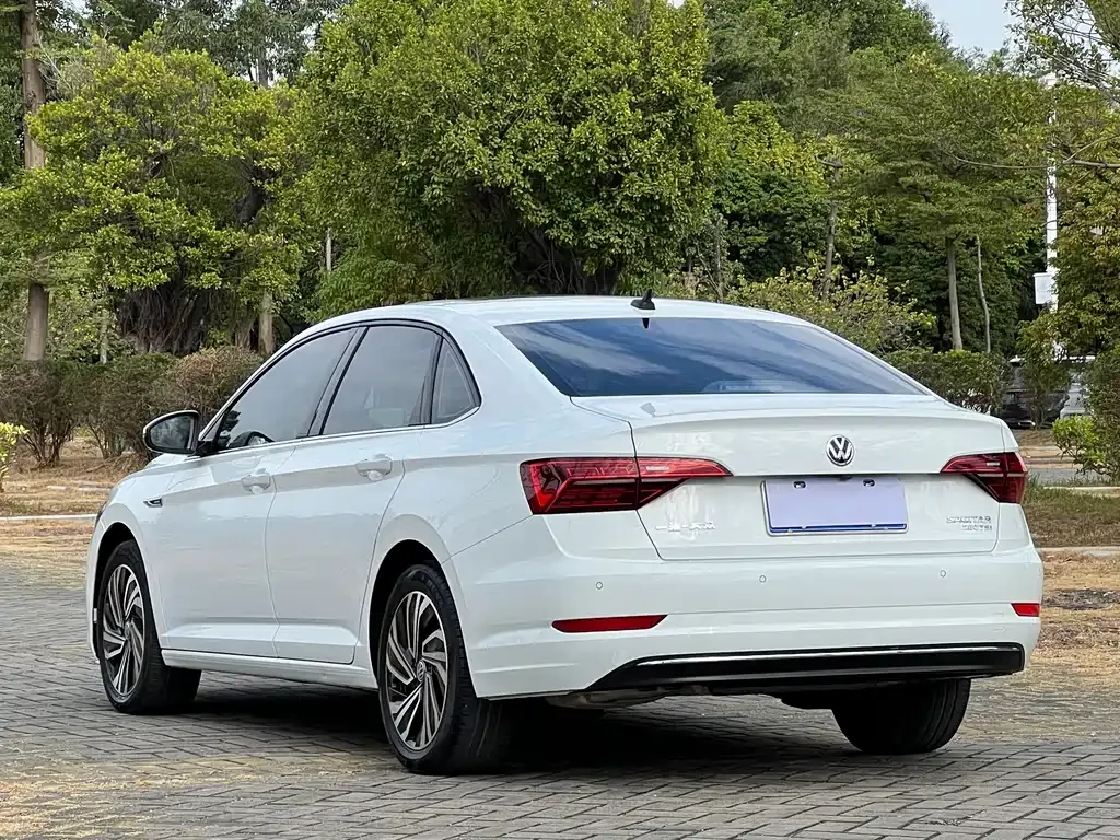 Volkswagen Sagitar 2022 из CN, фото 4