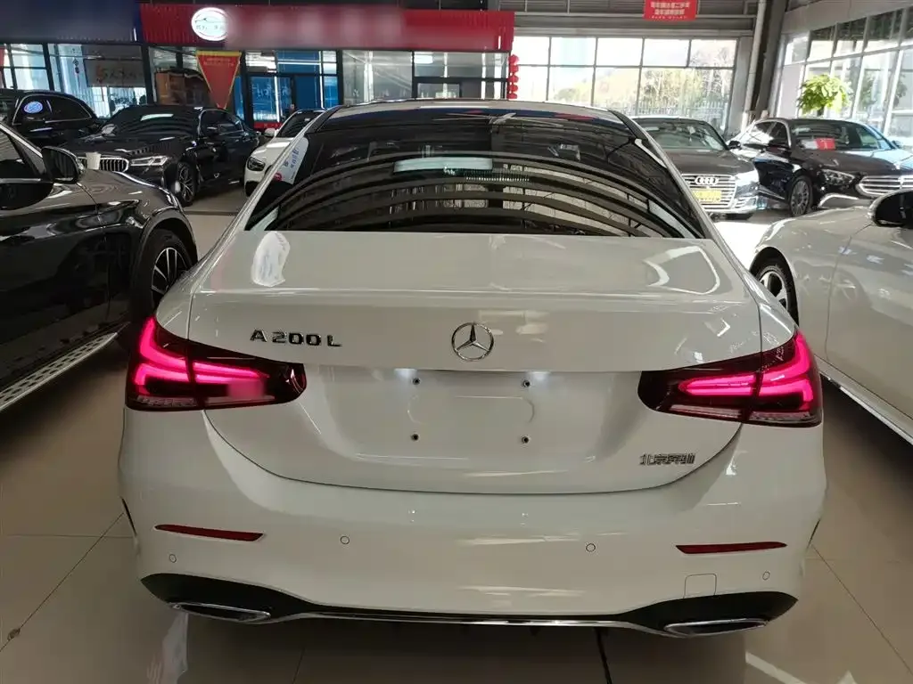 Mercedes-Benz A-Class — фото 10