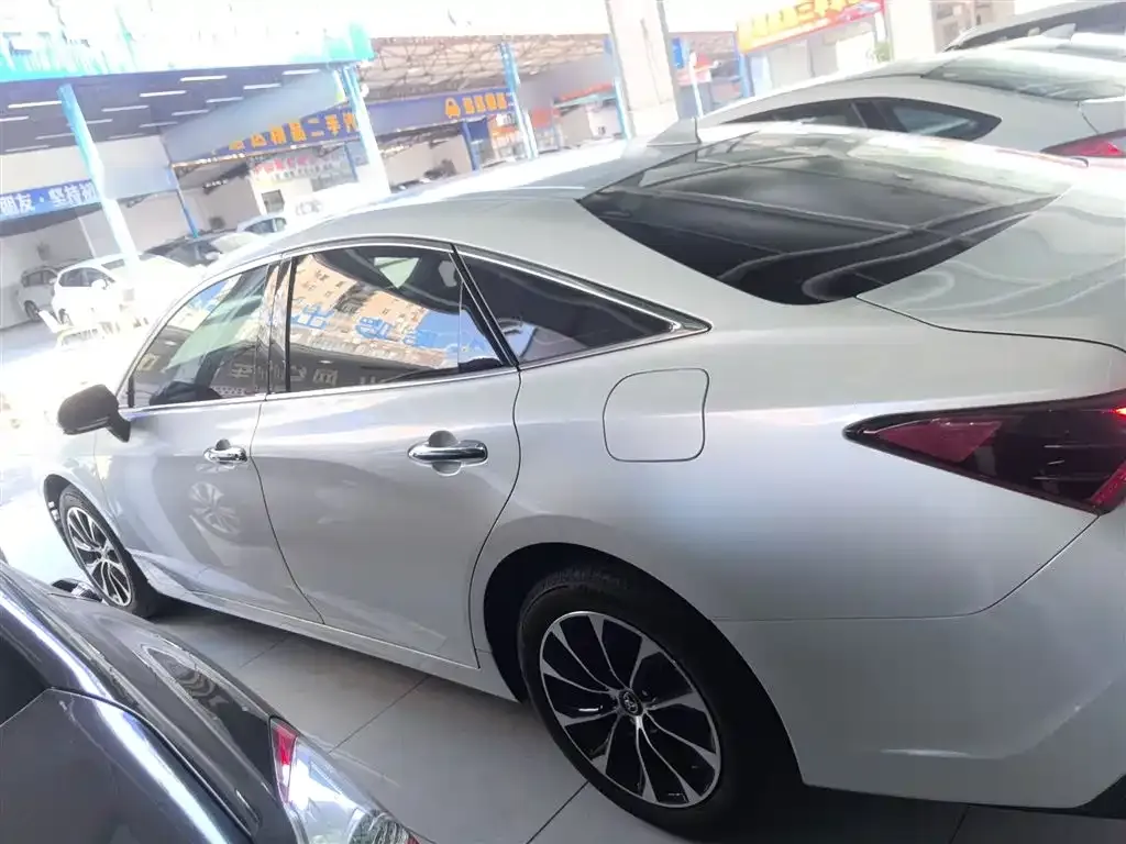 Toyota Avalon 2024 из CN, фото 8