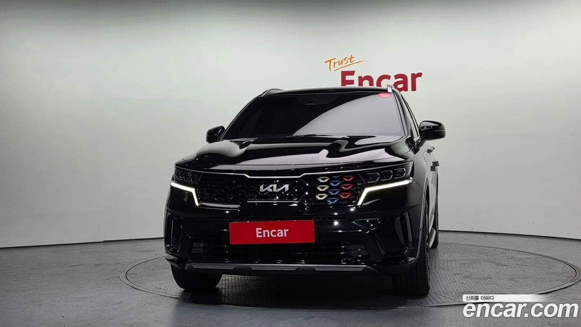 Kia Sorento — фото 8