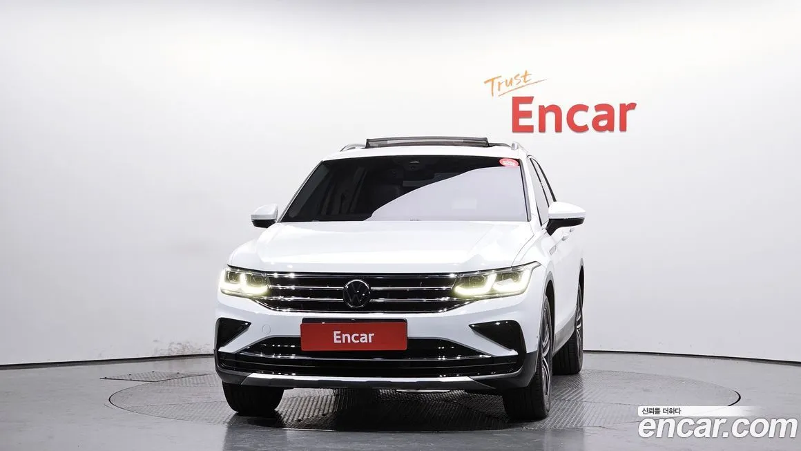 Volkswagen Tiguan — фото 2