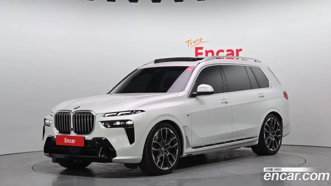 BMW X7 — фото 1